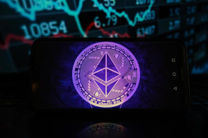 Ảnh của Ethereum liên tục được nhà đầu tư tỷ phú Mark Cuban và nhà phê bình Bitcoin Peter Schiff shill, liệu giá có tăng và lật đổ Bitcoin?