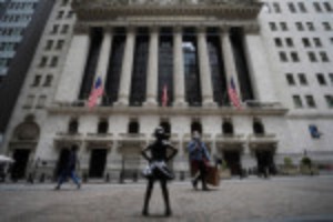 Picture of Wall Street ends down as data spooks investors awaiting Fed report