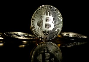 Ảnh của Bitcoin giảm giá khi Trung Quốc mạnh tay hơn đối với tiền điện tử