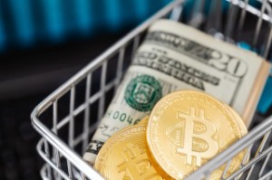 Ảnh của Chỉ số động lượng chính của Bitcoin gợi ý về phân kỳ tăng giá khi BTC duy trì $33K