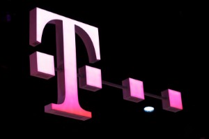 Ảnh của Chứng khoán Châu Âu giảm mạnh; Deutsche Telekom tỏa sáng sau khi công bố thỏa thuận hoán đổi cổ phiếu với Softbank