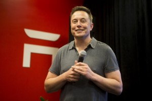 Ảnh của Elon Musk sẽ bán CP Tesla trị giá 6 tỷ đô để hỗ trợ nạn đói nếu LHQ “minh bạch