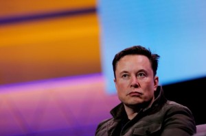 Ảnh của Elon Musk bán thêm 4 tỷ USD cổ phiếu Telsa