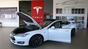 Ảnh của Tesla vẫn giữ nguyên 1,26 tỷ đô la Bitcoin từ quý 2 năm ngoái bất chấp thị trường biến động