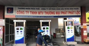 Ảnh của TPHCM tiếp diễn tình trạng thiếu xăng dầu cục bộ