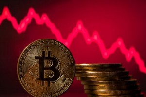 Ảnh của Bitcoin giảm mạnh về 34.720 USD khi ông Putin phát động quân sự tại Ukraine