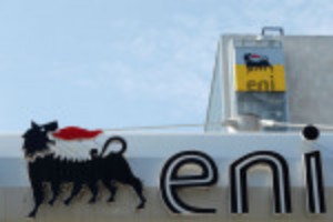 Picture of Eni to join Exxon, Total, Shell, Conoco in Qatar's mega-LNG expansion - sources