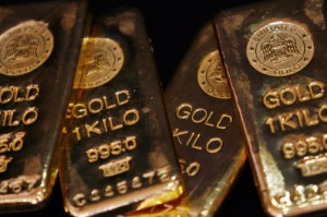 Picture of Gold Rally Reverses, Sinking With Risk Assets on Fed Hike Fears