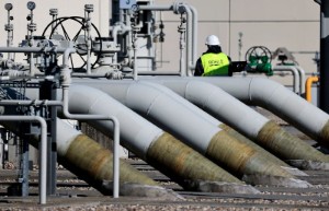 Picture of Germany triggers gas alarm stage, accuses Russia of 'economic attack'