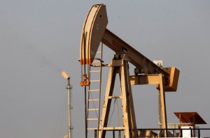 Picture of Oil prices edge up on low inventories, high gasoline demand in U.S