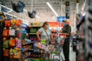 Picture of Walmart's long-lasting challenge: luring budget shoppers back to its stores