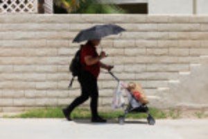 Picture of Californians asked to cut power use as extreme heat approaches