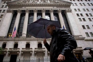 Picture of U.S. stocks lower at close of trade; Dow Jones Industrial Average down 1.91%