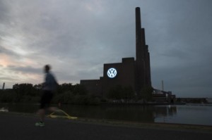 Picture of Volkswagen and Mercedes Strike Battery Supply Deal with Canada