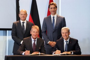 Picture of VW, Mercedes sign MoUs with Canada to cooperate on battery development