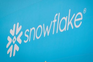 Picture of Snowflake Shares Surge 16% on Q2 Revenue Beat, EPS Misses