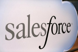 Picture of Salesforce Drops on Mixed Earnings, Analyst Says LT Narrative is 'Bent, Not Broken'