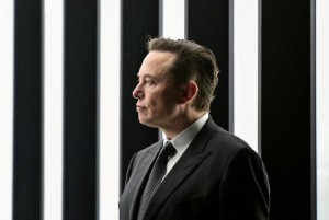 Picture of Analysis-Musk tests limits of governance by having children with aide