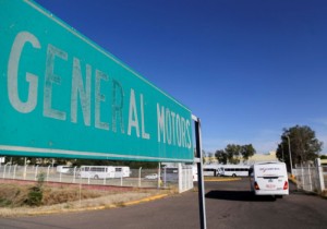 Picture of GM to pause production one week at Mexico's Silao plant