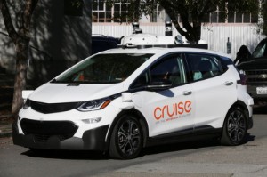 Picture of GM's self-driving car unit to offer driverless rides in Phoenix, Austin this year