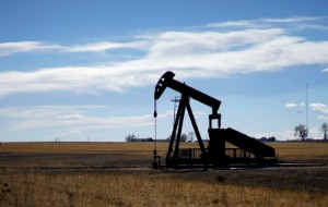 Picture of U.S. Midwest, Mountain West oil activity declines in third quarter - Fed survey