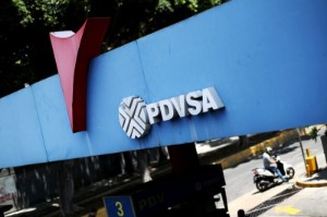 Picture of Venezuela's PDVSA controls fire at small refinery, restarts other plants from outage