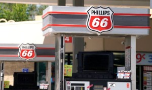 Picture of Refiner Phillips 66 quarterly profit jumps on strong fuel demand