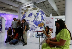 Picture of COP27 negotiators still far apart on strong climate deal