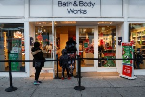 Picture of Hedge fund Third Point takes stake in Bath & Body Works, pushes for board changes