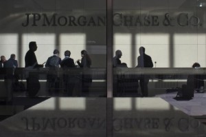 Picture of JPMorgan issues a tactical trade to sell energy stocks