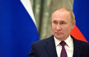 Picture of Putin: Russia will not lose out from oil price cap