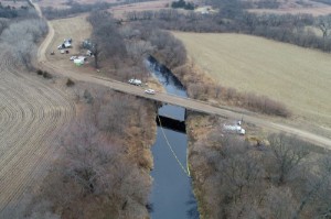 Picture of Keystone oil pipeline spill cleanup expected to last weeks -officials