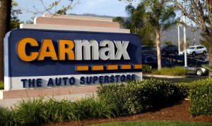 Picture of Used-car retailer CarMax posts plunge in profit, pauses share buyback