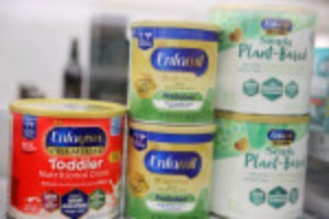 Picture of U.S. baby formula shortage leads to boom in advertisements