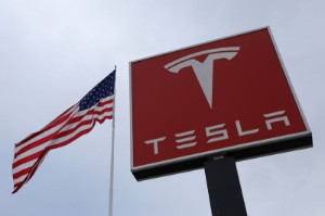 Picture of Tesla stock fails to rebound despite CEO Musk's promise he won't sell more shares