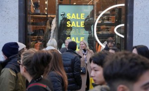 Picture of UK's December shopper numbers defy inflation and rail strikes hit