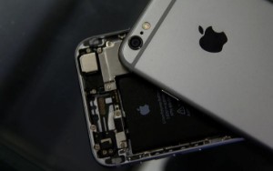 Picture of Apple reportedly preparing to ditch Broadcom chips for in-house design: Bloomberg