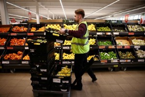 Picture of Sainsbury's sees profit at upper end of range after Christmas sales rise