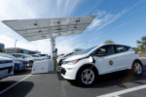 Picture of Nearly all U.S. households could cut energy cost burden by using EVs -study