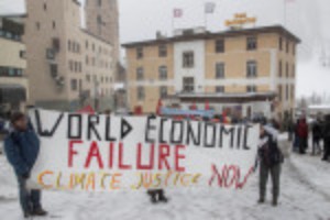 Ảnh của Davos 2023: Climate activists protest over big oil hijacking debate