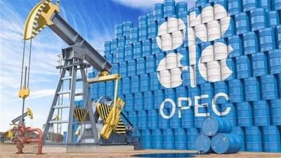 OPEC+ nhất trí nâng sản lượng dầu mạnh hơn dự báo