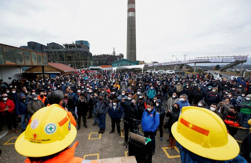 Chile's Codelco says it will close Ventanas smelter