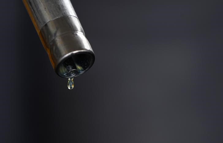 Oil Regains $100 Perch on Technical Bounce, Fed-U.S. Econ ‘Silence’