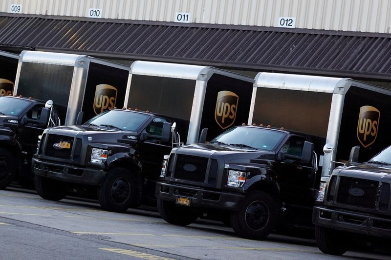 UPS pilots ratify contract for two-year extension