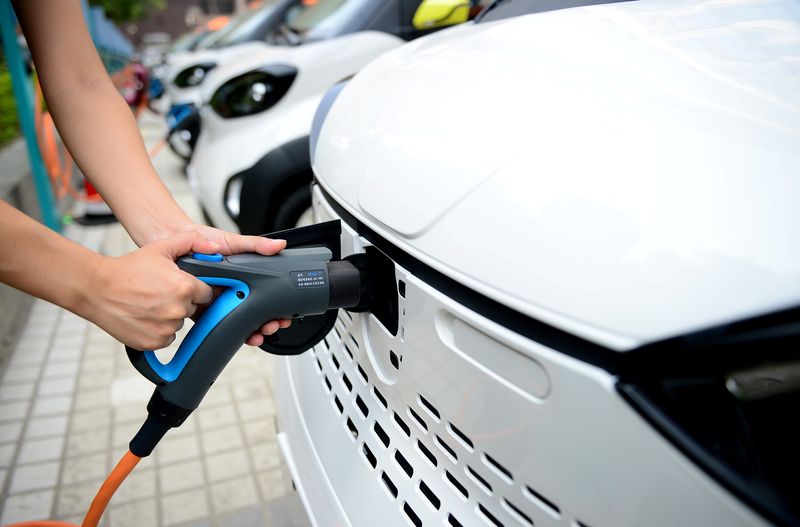 China extends NEV purchase tax exemption worth 100 billion yuan