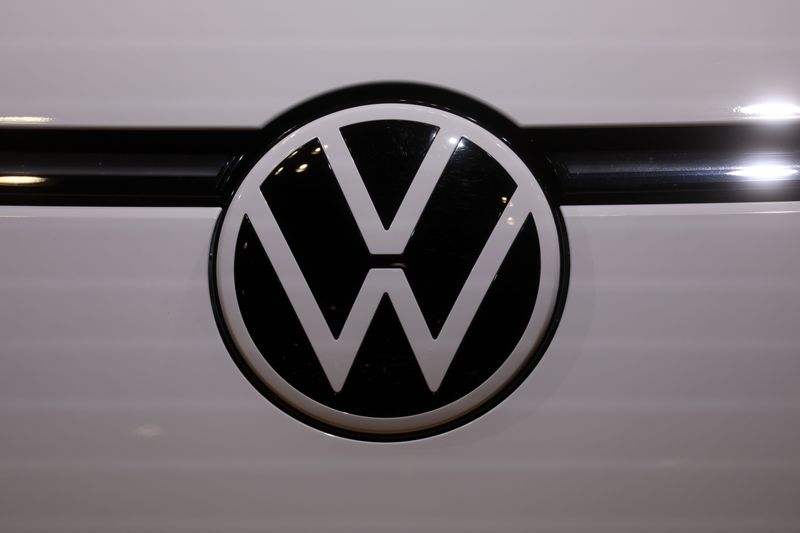 VW aims to take stakes in Canadian mines, mine operators - Handelsblatt