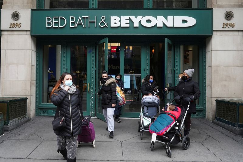 Bed Bath & Beyond nears final loan terms with Sixth Street- source