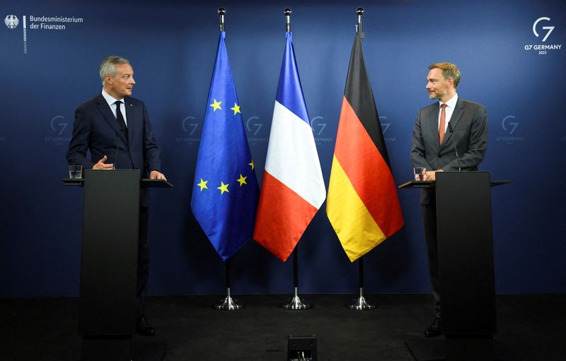 France, Germany pledge unity to support economy against inflation