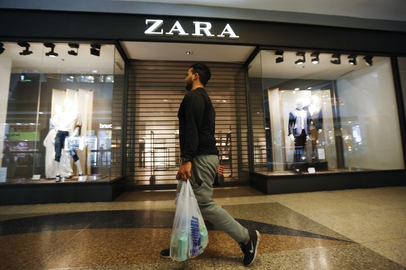 Inditex Shares Jump as Retailer Raises Inventory Levels