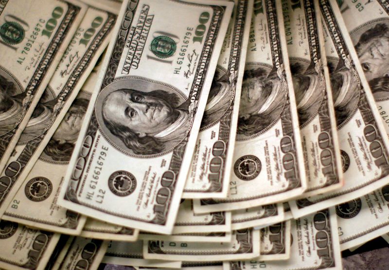 Dollar hits new 24-year peak to yen as BOJ stays dovish; BOE looms